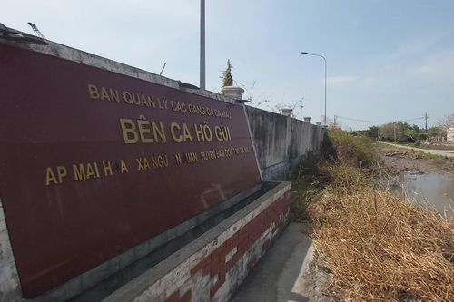 Đàm phán vay vốn làm đường kết nối để phát huy hiệu quả bến cá Hố Gùi