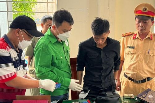 Bắt đối tượng vận chuyển và nhận ma túy từ TP Hồ Chí Minh về Quảng Ngãi tiêu thụ
