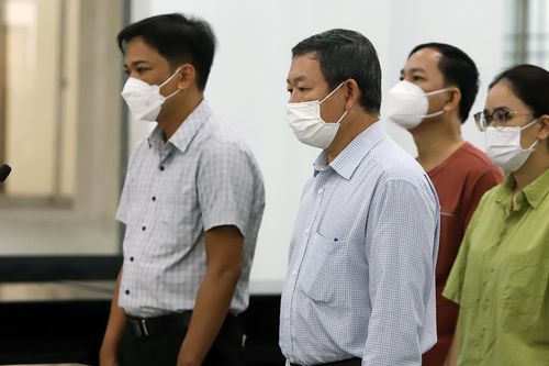 Cựu Giám đốc CDC Khánh Hòa hầu tòa do sai phạm đấu thầu