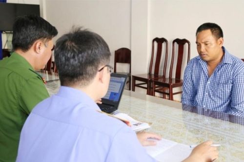 Mâu thuẫn trong tiệc thôi nôi, một người bị đâm tử vong
