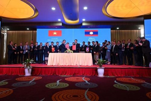 Kim ngạch thương mại Việt - Lào chưa tương xứng với tiềm năng