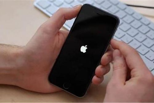 iPhone hết dung lượng nhấn ngay nút này để điện thoại lại chạy vù vù, thoải mái lưu trữ thêm