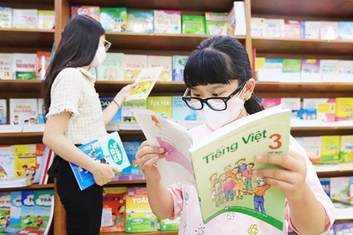 Định giá sách giáo khoa phải phù hợp với chi phí sản xuất