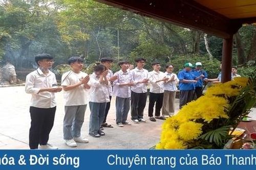 Lam Kinh, một ngày nắng