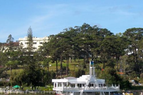 Lâm Đồng lên phương án xử lý nhà hàng Thủy Tạ, khách sạn Golf 3 cũ và Dinh 1