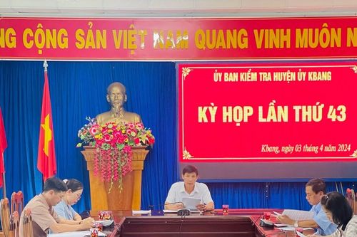 Kbang kỷ luật 2 nữ đảng viên tham gia đánh bạc