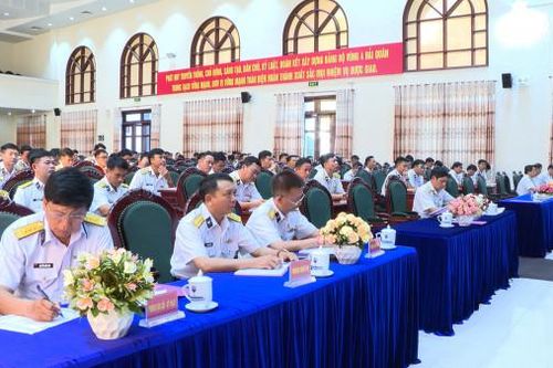 Vùng 4 Hải quân: Quán triệt các nghị quyết của Quân ủy Trung ương và Đảng ủy Vùng 4