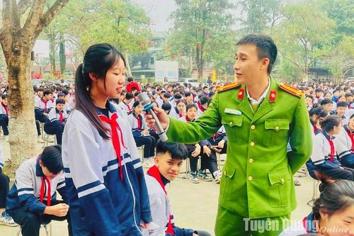 Ma túy 'núp bóng' - Nhận diện và phòng tránh