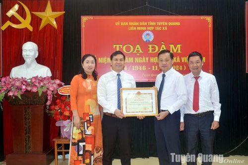 Tọa đàm kỷ niệm 78 ngày Hợp tác xã Việt Nam