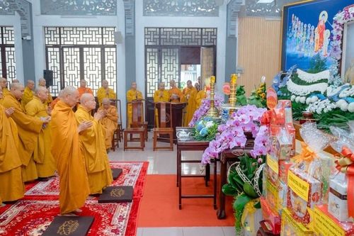 GHPGVN trang nghiêm tổ chức Lễ tưởng niệm 40 năm ngày Đại lão Hòa thượng Thích Trí Thủ viên tịch