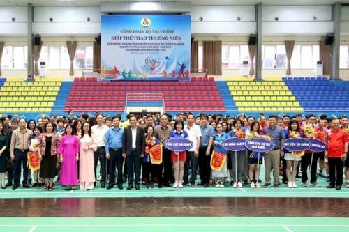 Công đoàn Bộ Tài chính tổ chức khai mạc Giải thể thao thường niên năm 2024