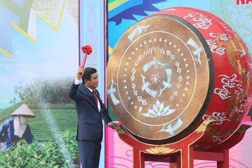 Phú Thọ: Khai mạc Lễ hội Đền Hùng và Tuần Văn hóa Du lịch Đất Tổ năm Giáp Thìn 2024
