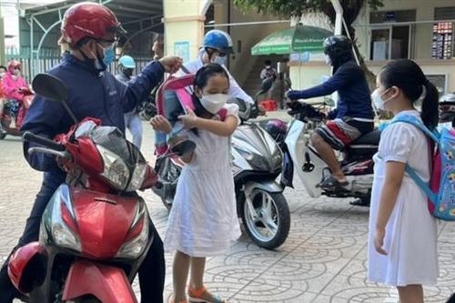 Cần Thơ điều chỉnh mức thu học phí, phân định rõ khu vực quận, huyện