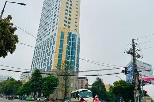 Cư dân sống trong lo sợ khi chung cư, nhà ở xã hội chưa nghiệm thu