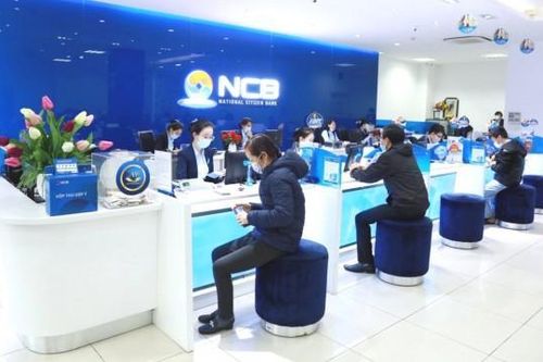 Cổ phiếu một ngân hàng vào diện cảnh báo, cắt margin