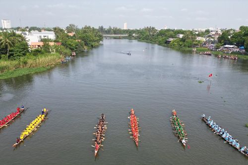 Quảng Nam: Chậm công bố kết quả giải đua thuyền do khiếu nại