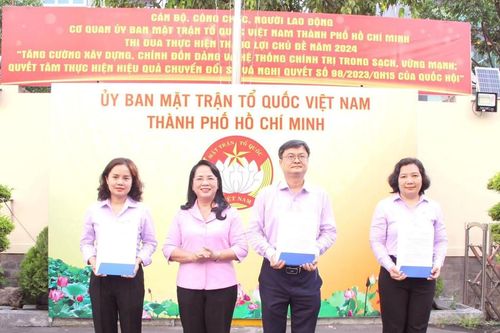 Mặt trận TP Hồ Chí Minh sắp xếp và điều động cán bộ