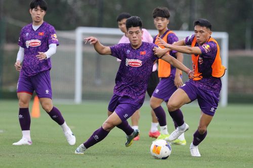 U23 Việt Nam căng sức chuẩn bị cho 'bài thi' trước U23 Jordan