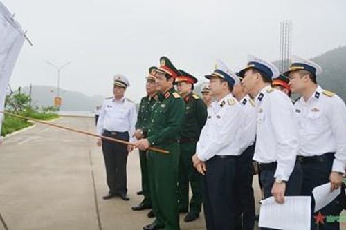 Bộ Quốc phòng kiểm tra công tác đầu tư xây dựng cơ bản và giải ngân quý I năm 2024 với Quân chủng Hải quân