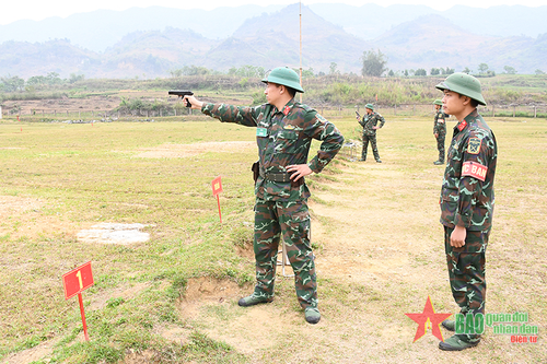 Lai Châu: Trung đoàn 880 tổ chức hội thi Đại đội trưởng huấn luyện giỏi năm 2024