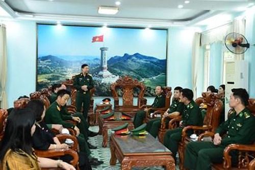 Binh chủng Đặc công: Thăm Đồn Biên phòng Thanh Thủy và thực hiện chương trình 'Phụ nữ Đặc công đồng hành cùng phụ nữ biên cương'