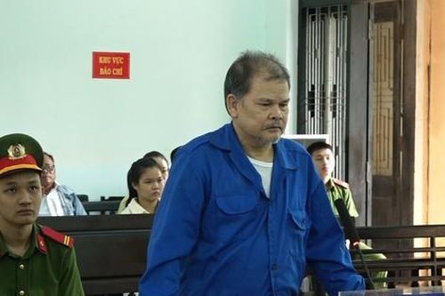 Kẻ đâm trọng thương Chủ tịch phường tại Huế lĩnh án