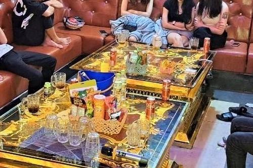 Cần Thơ cảnh báo tình trạng núp bóng, lách luật, biến tướng karaoke, vũ trường