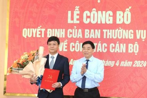 Nghệ An có tân Bí thư Đảng ủy Khối các cơ quan tỉnh