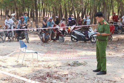Tạm giữ nghi can giết người vì ghen