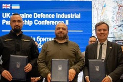 Ukraine đạt được thỏa thuận hợp tác sản xuất vũ khí với Anh