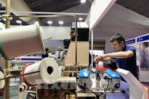 Khai mạc Triển lãm Dệt may SaigonTex & SaigonFabric 2024