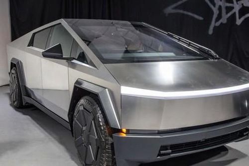 Bán tải điện Tesla đã bán hết xe dành cho năm 2024