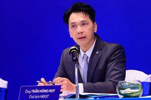 Loạt lãnh đạo ngân hàng ACB đang nhận thù lao bao nhiêu?