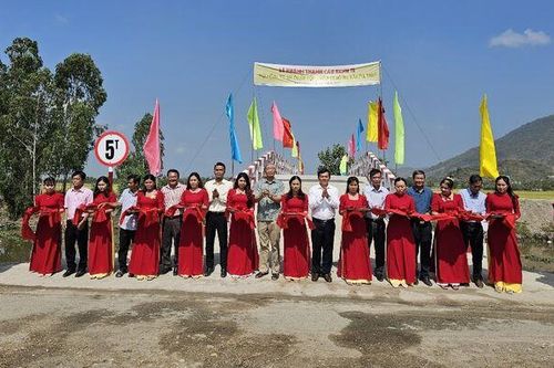 Tri Tôn tận dụng thời cơ phát triển