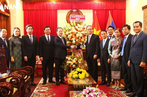 Lãnh đạo thành phố Đà Nẵng chúc mừng Tết cổ truyền Bunpimay 2024 (Lào)