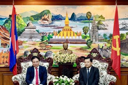 Đoàn đại biểu tỉnh Khánh Hòa thăm, chúc Tết cổ truyền Bunpimay lãnh đạo tỉnh Champasak, Lào