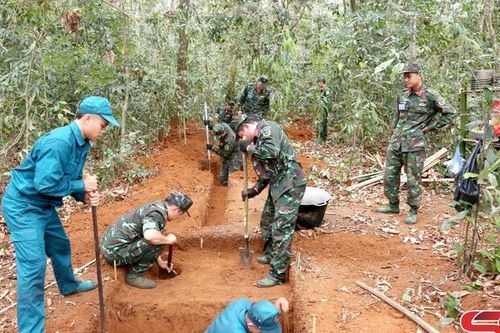 Hội thi 'Kỹ thuật đào, sử dụng bếp Hoàng Cầm cấp 1'