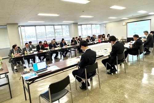 Đoàn công tác tỉnh Bình Định làm việc với Cục Kinh tế, thương mại và công nghiệp Kansai, Nhật Bản