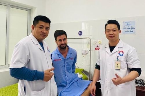 Quảng Bình nâng cao chất lượng y tế để du khách an tâm trải nghiệm