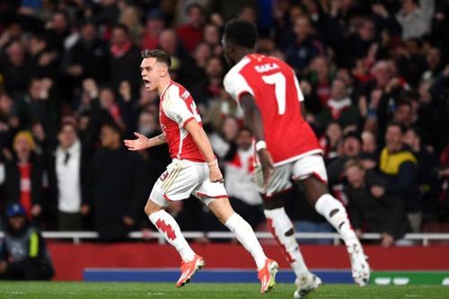 Arsenal mất oan phạt đền trong trận hòa Bayern Munich?