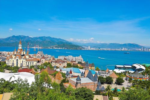 Giải mã lý do đảo Hòn Tre được nhiều người săn đón tại Nha Trang?