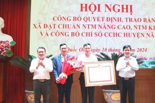 Quốc Oai: Thêm 4 xã được trao Bằng nông thôn mới nâng cao và kiểu mẫu