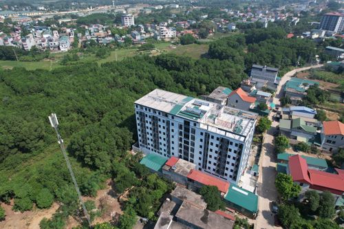 Chung cư mini xây sai phép tại Thạch Thất đã tháo dỡ tầng 8 và 9