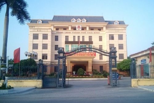 Bắt hai 'siêu trộm' đột nhập trụ sở UBND thành phố Thái Bình