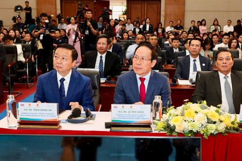 Phó Thủ tướng Trần Hồng Hà: 'Kinh tế xanh là xu thế không thể đảo ngược'