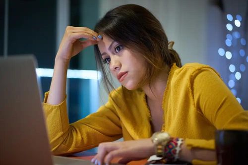 'Sống về đêm' để tránh nắng nóng ban ngày