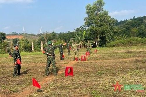 Trung đoàn 726 kiểm tra bắn đạn thật năm 2024