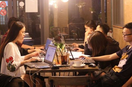 Muôn màu đời sống về đêm