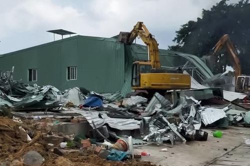 Kiên Giang cưỡng chế 45.000m2 lấn chiếm đất rừng và dự án tại Phú Quốc