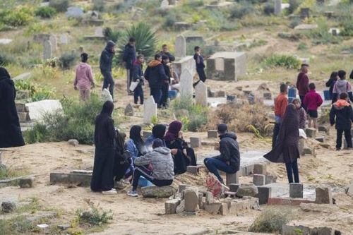 Người Hồi giáo đón lễ kết thúc tháng Ramadan trong nỗi đau về Gaza